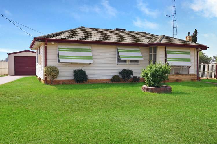 Main view of Homely house listing, 61 Railway Avenue, Leeton NSW 2705