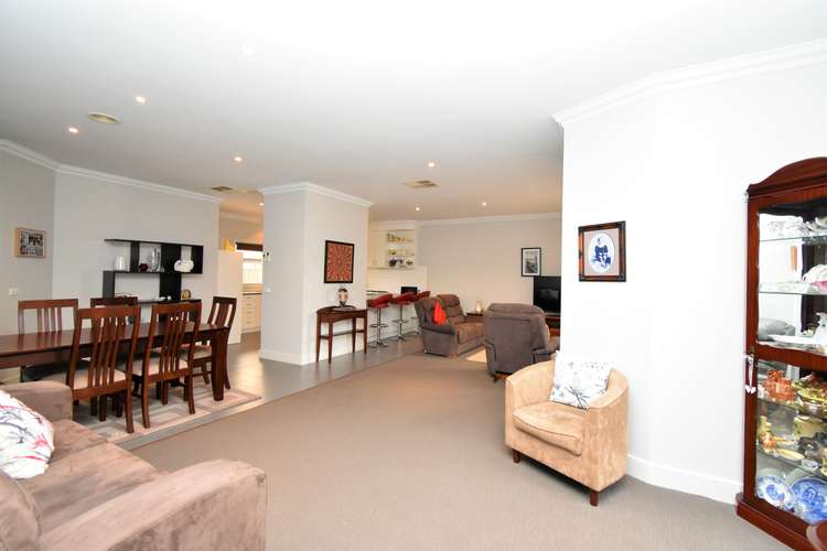 Sixth view of Homely house listing, 2/3 BRISTOL COURT, Wangaratta VIC 3677