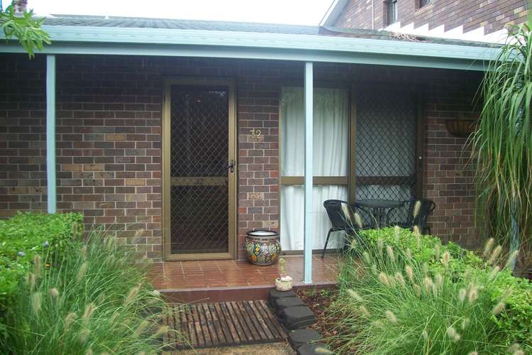 Second view of Homely unit listing, 32/16 OLD COMMON RD, Belgian Gardens QLD 4810