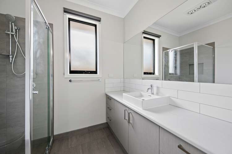 Fourth view of Homely unit listing, 3/17 Regan Drive, Romsey VIC 3434