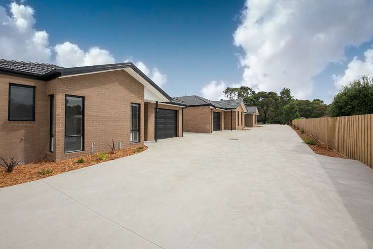Seventh view of Homely unit listing, 4/17 Regan Drive, Romsey 3434, Romsey VIC 3434