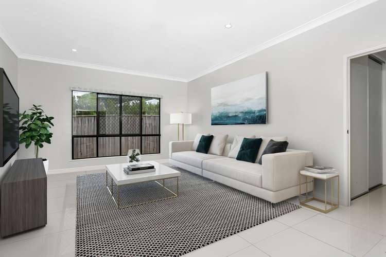 Second view of Homely house listing, 17 Parrot Close, Kanimbla QLD 4870