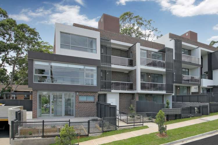 Main view of Homely apartment listing, 2/4-8 Hugh Avenue, Peakhurst NSW 2210