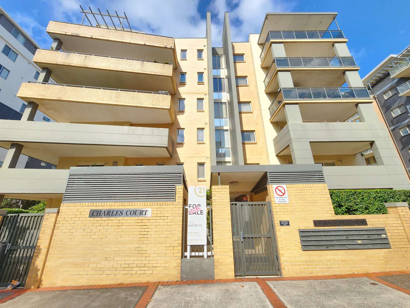 Main view of Homely unit listing, 24/8-10 Browne Parade, Warwick Farm NSW 2170