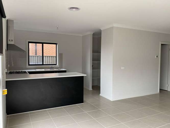 Third view of Homely house listing, 33 Bridport Circuit, Tarneit VIC 3029