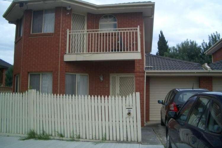 Main view of Homely townhouse listing, 2B Cooper Street, Sunshine VIC 3020
