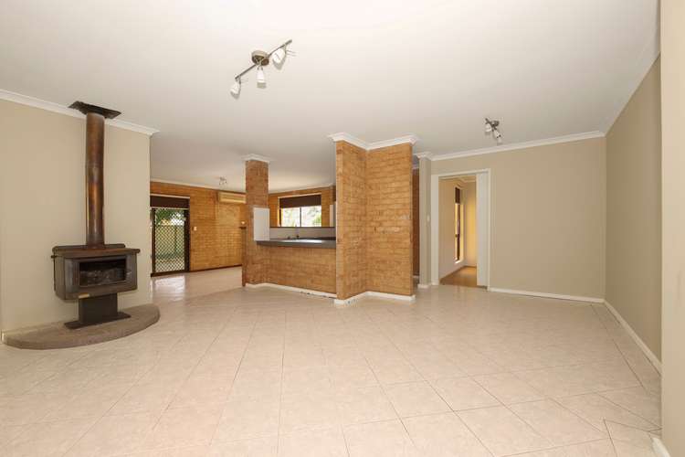 Fifth view of Homely house listing, 5 Sparrow Cl, Ballajura WA 6066