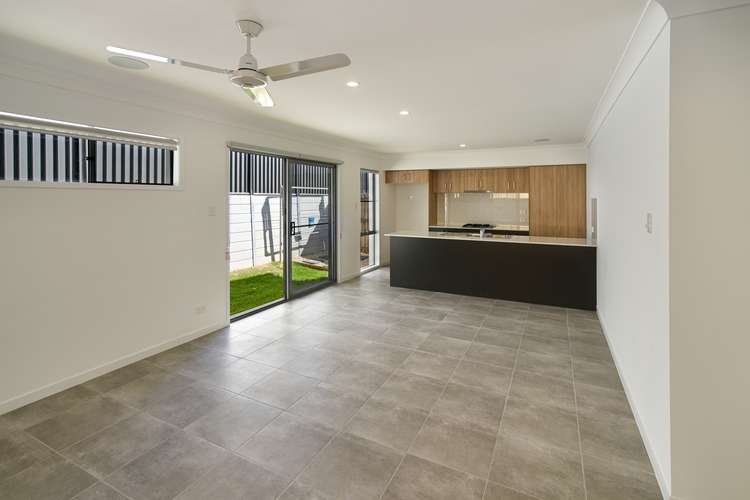 Third view of Homely house listing, 41 Hammersmith Crescent, Doolandella QLD 4077