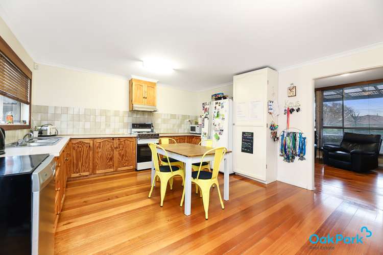 Fifth view of Homely house listing, 32 Bayview Road, Glenroy VIC 3046