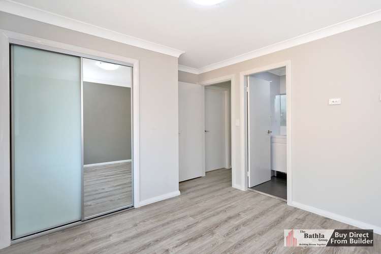 Fifth view of Homely townhouse listing, 11 Duff Glade, Schofields NSW 2762