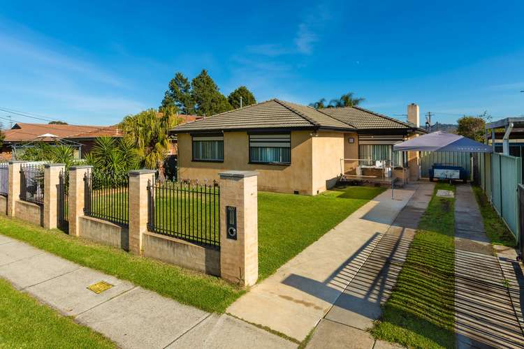 Main view of Homely house listing, 407 Kotthoff Street, Lavington NSW 2641