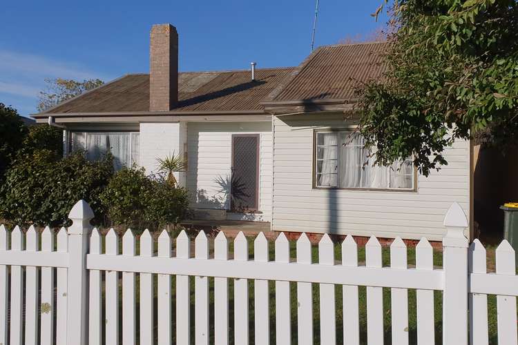 Fifth view of Homely house listing, 43 EDOLS STREET, Ballan VIC 3342