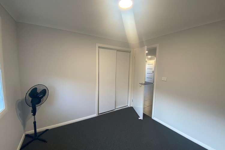 Fifth view of Homely unit listing, 2/23 Tooze Circuit, North Rothbury NSW 2335