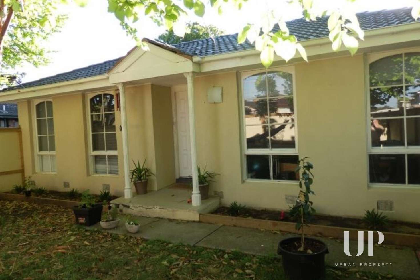 Main view of Homely unit listing, 1/4 Burns Avenue, Clayton South VIC 3169