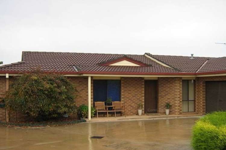 Main view of Homely unit listing, 2/8 John Court, Lavington NSW 2641