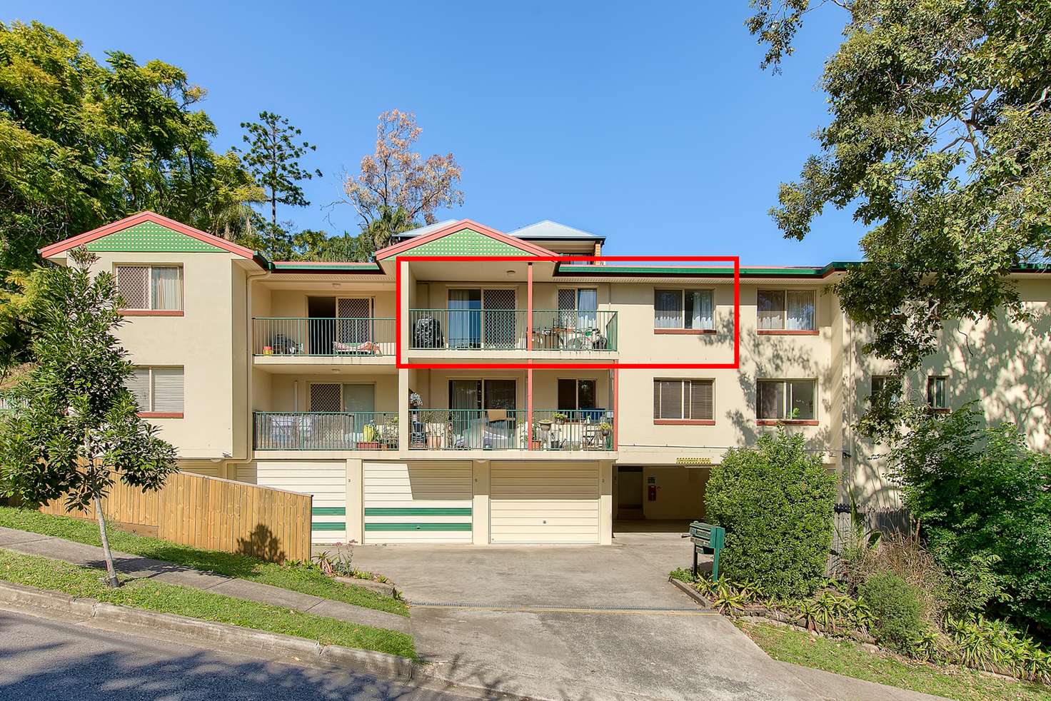 Main view of Homely unit listing, 5/20 Sankey Street, Highgate Hill QLD 4101