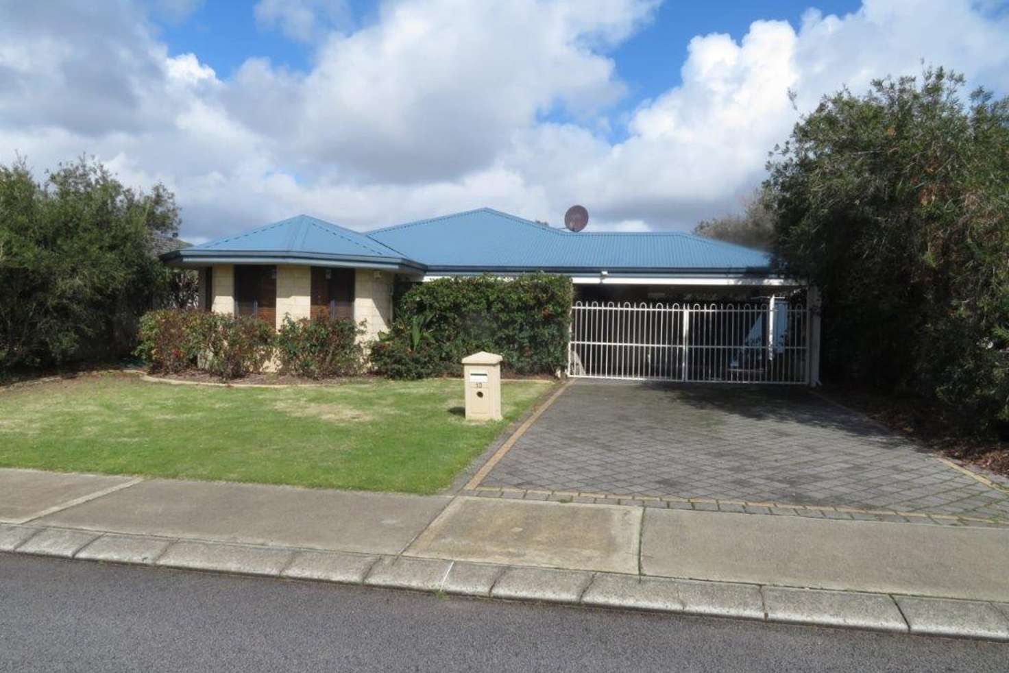 Main view of Homely house listing, 13 Abrolhos Loop, Beckenham WA 6107