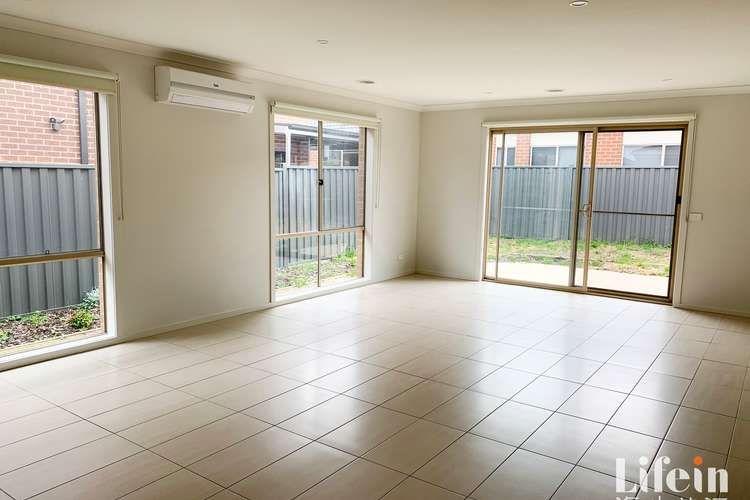 Second view of Homely house listing, 7 Sequoia Drive, Kalkallo VIC 3064