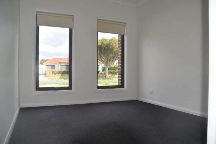 Second view of Homely townhouse listing, 1/18 James Street, Pakenham VIC 3810