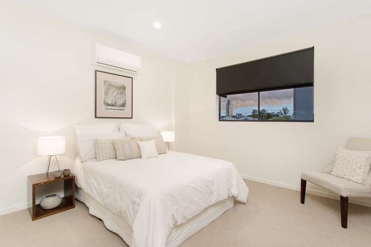 Fifth view of Homely unit listing, 2/37 Bryden Street, Windsor QLD 4030