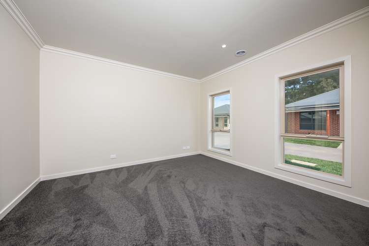 Fifth view of Homely unit listing, 4/1 Roger Street, Romsey VIC 3434
