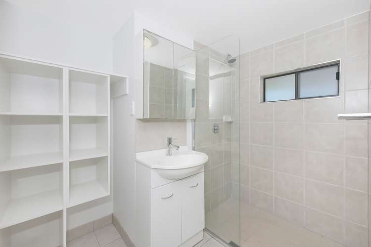 Fourth view of Homely apartment listing, 8/11 Carter Street, North Ward QLD 4810