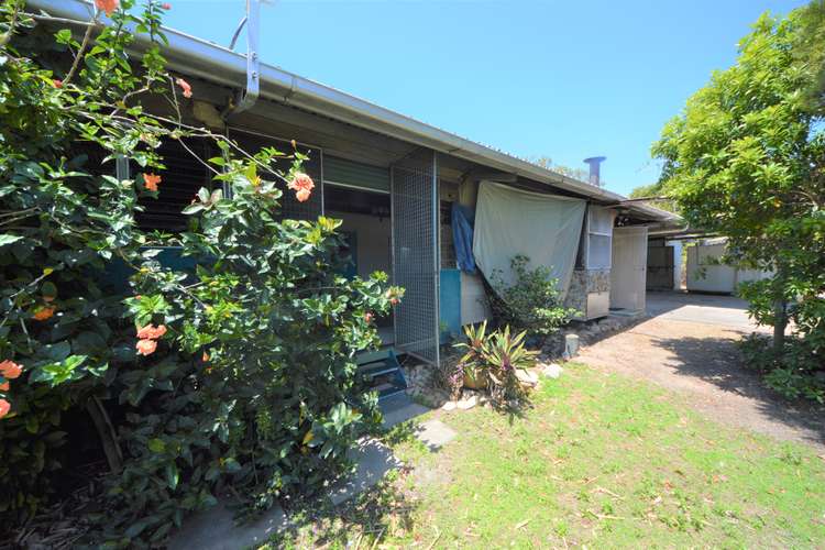 Second view of Homely acreageSemiRural listing, 325 Bluewater Drive, Bluewater QLD 4818