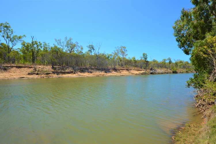 Fifth view of Homely acreageSemiRural listing, 325 Bluewater Drive, Bluewater QLD 4818