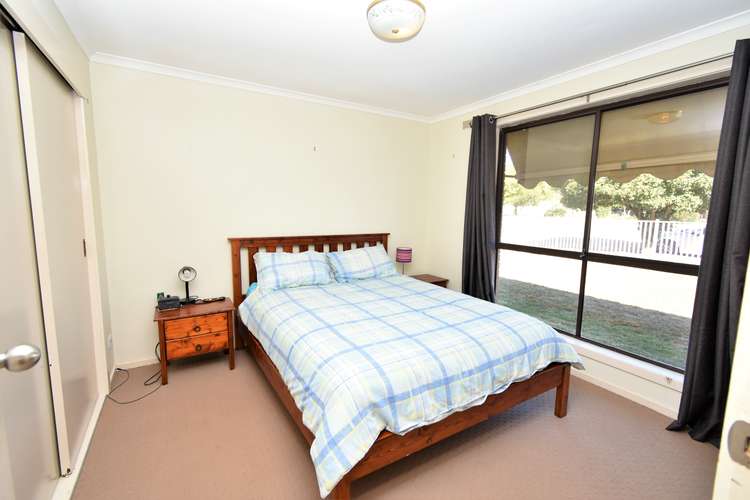 Fourth view of Homely house listing, 33 NICKLESS STREET, Chiltern VIC 3683