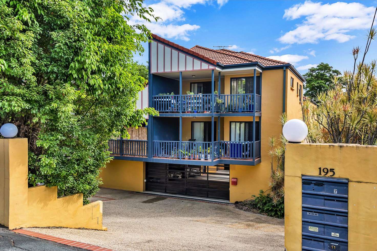 Main view of Homely apartment listing, 2/195 Gladstone Road, Highgate Hill QLD 4101