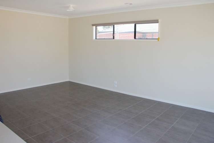 Second view of Homely house listing, 40 Aylesbury Boulevard, Doreen VIC 3754