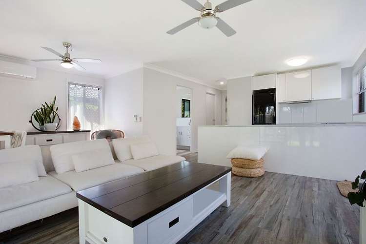 Second view of Homely semiDetached listing, 2/39 Seashell Avenue, Mermaid Beach QLD 4218