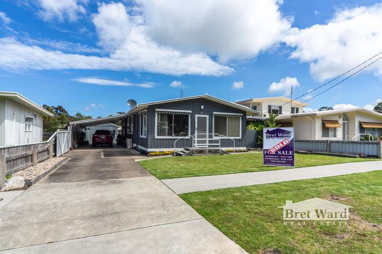 19 School Road, Eagle Point VIC 3878