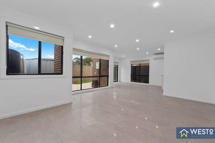 Second view of Homely unit listing, 4/32A Wynarka Drive, Hoppers Crossing VIC 3029