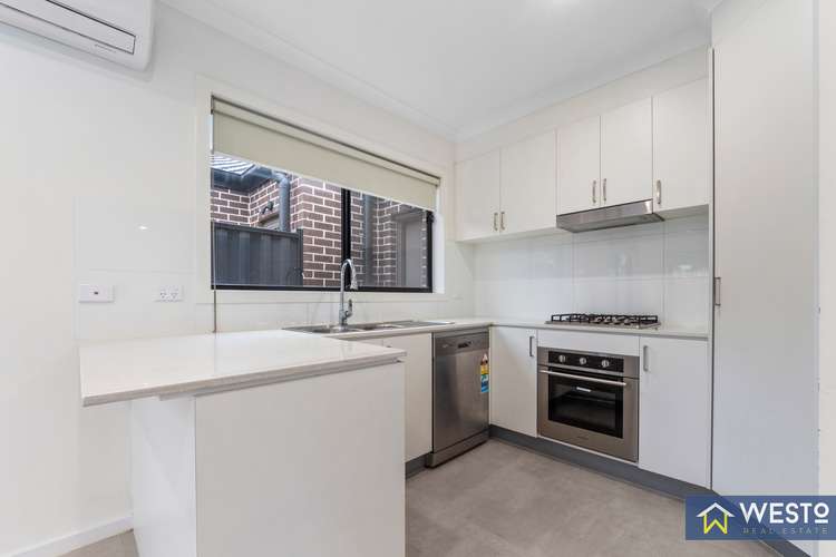 Third view of Homely unit listing, 4/32A Wynarka Drive, Hoppers Crossing VIC 3029