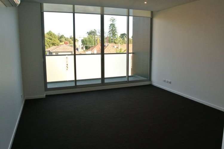 Second view of Homely apartment listing, 27/523 Burwood Road, Hawthorn VIC 3122