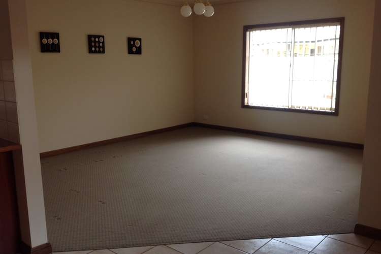 Fifth view of Homely unit listing, 1/42 Ferrers Street, Mount Gambier SA 5290