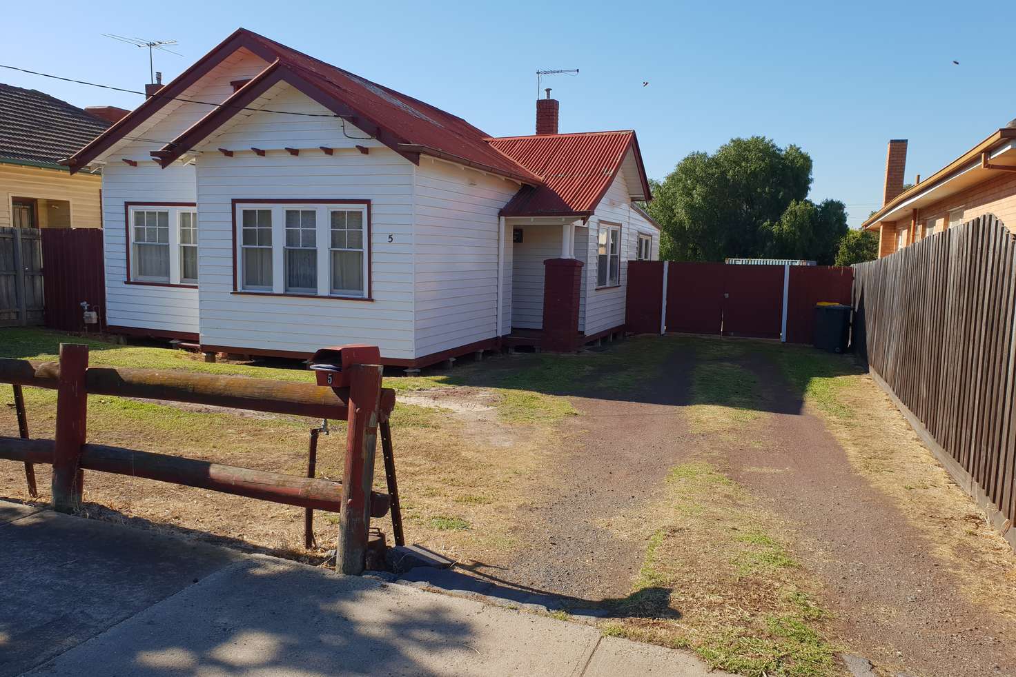 Main view of Homely house listing, 5 Centre Street, Sunshine VIC 3020