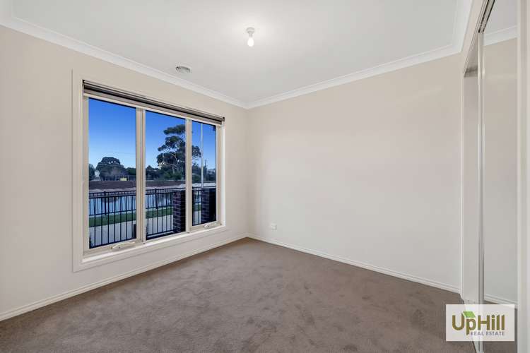 Fifth view of Homely house listing, 8 Titan Lodge Walk, Pakenham VIC 3810