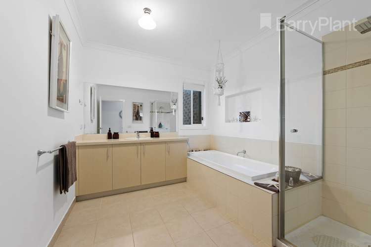 Fifth view of Homely house listing, 34 Erin Square, Deer Park VIC 3023