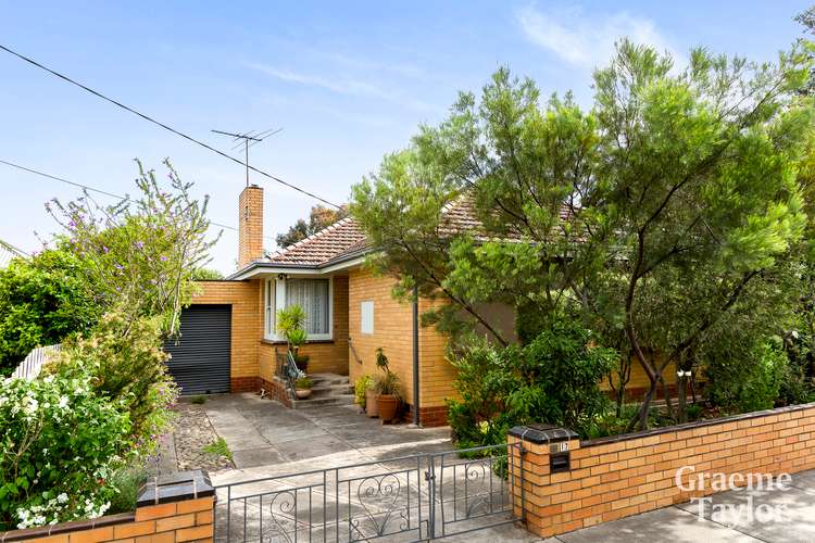 Main view of Homely house listing, 17 Clarendon Street, Newtown VIC 3220