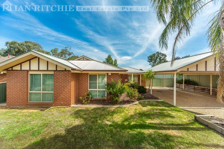 Main view of Homely house listing, 7 Creasey Place, Albury NSW 2640
