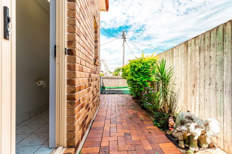 Sixth view of Homely unit listing, 1/48 Anzac Avenue, Maroochydore QLD 4558