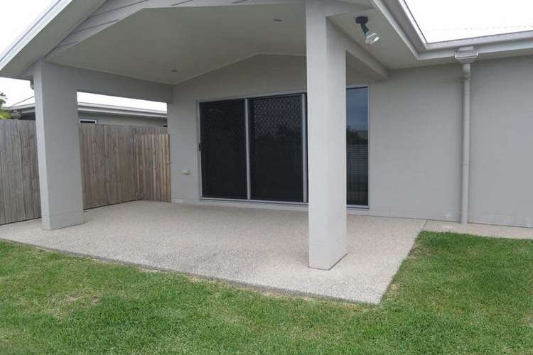 Second view of Homely house listing, 6 Berkshire Lane, Ooralea QLD 4740