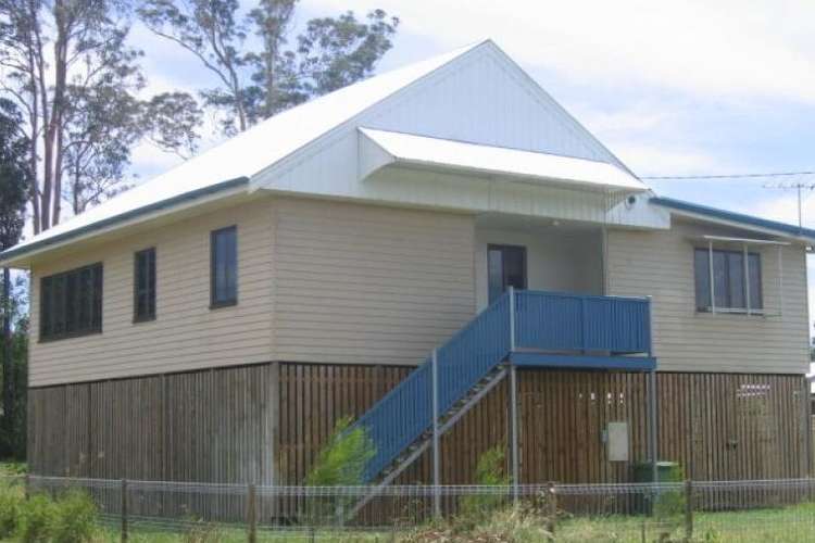 Second view of Homely house listing, 3 Crofton Street, Blackbutt QLD 4314