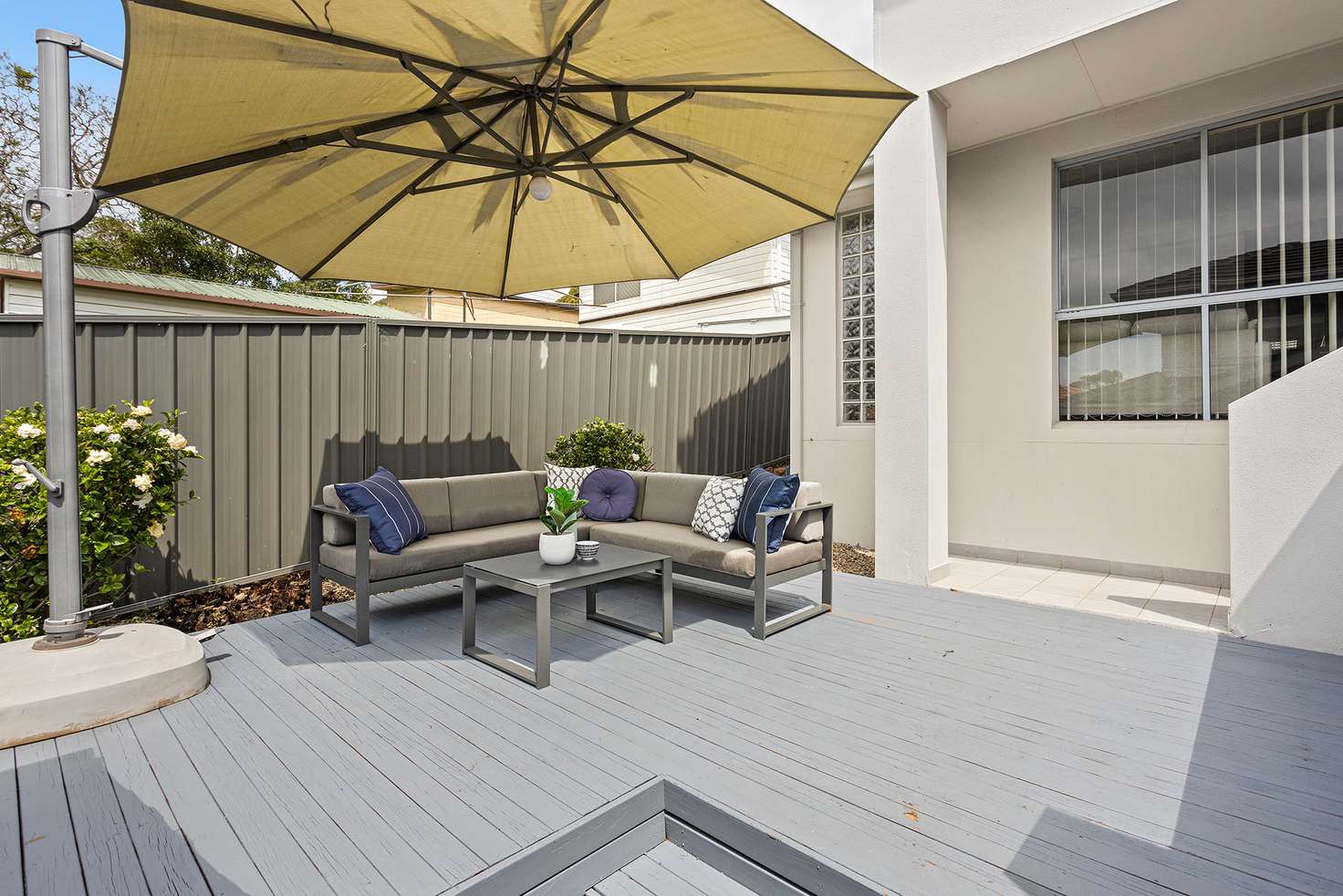 Main view of Homely townhouse listing, 10/19-23 Waratah Road, Engadine NSW 2233