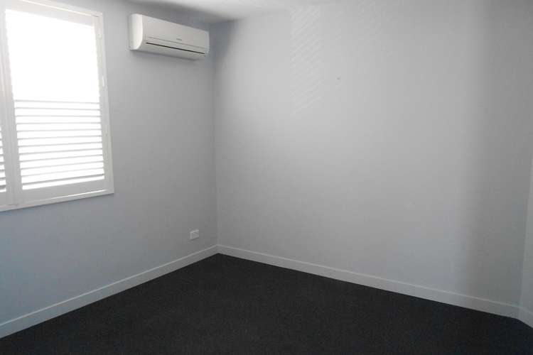 Fourth view of Homely unit listing, 4/16 Fortitude Street, Auchenflower QLD 4066