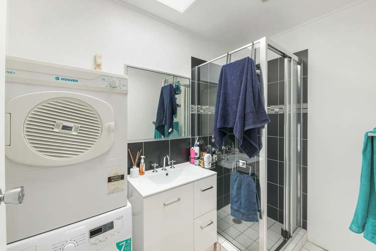 Sixth view of Homely unit listing, 1/25 Hinley Avenue, Maroochydore QLD 4558