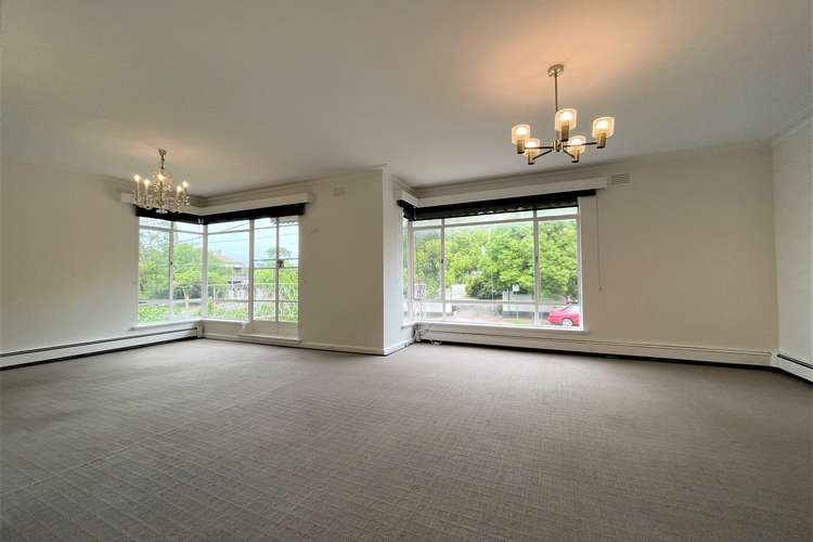 Third view of Homely apartment listing, 2/2B FERNHURST GROVE, Kew VIC 3101