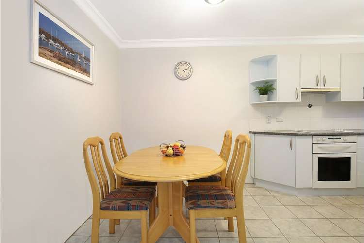 Fifth view of Homely unit listing, 4/18 Smith Street, Wollongong NSW 2500